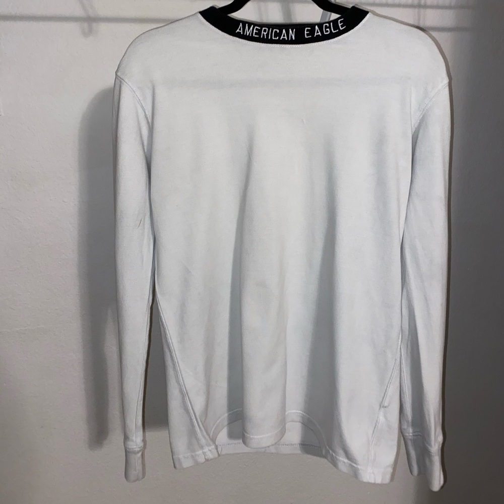 American Eagle long sleeve crew neck